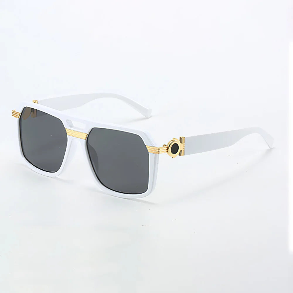 GoldenSquare Luxe 2025