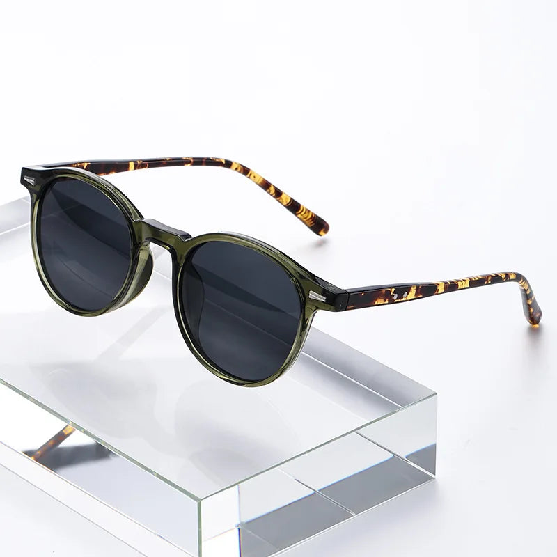Vintage Round Sunglasses for Women Men Circular Sunglasses Female Oval Eyewear Sunglasses for Men Women Eyeglasses