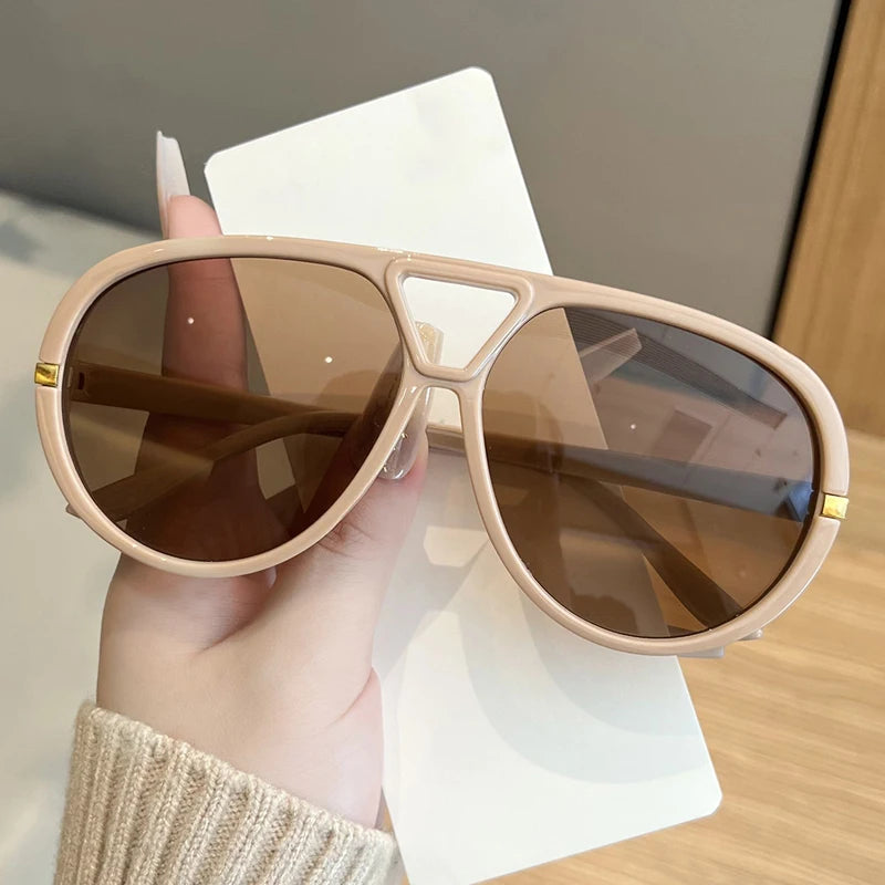 OvalGlow Luxe