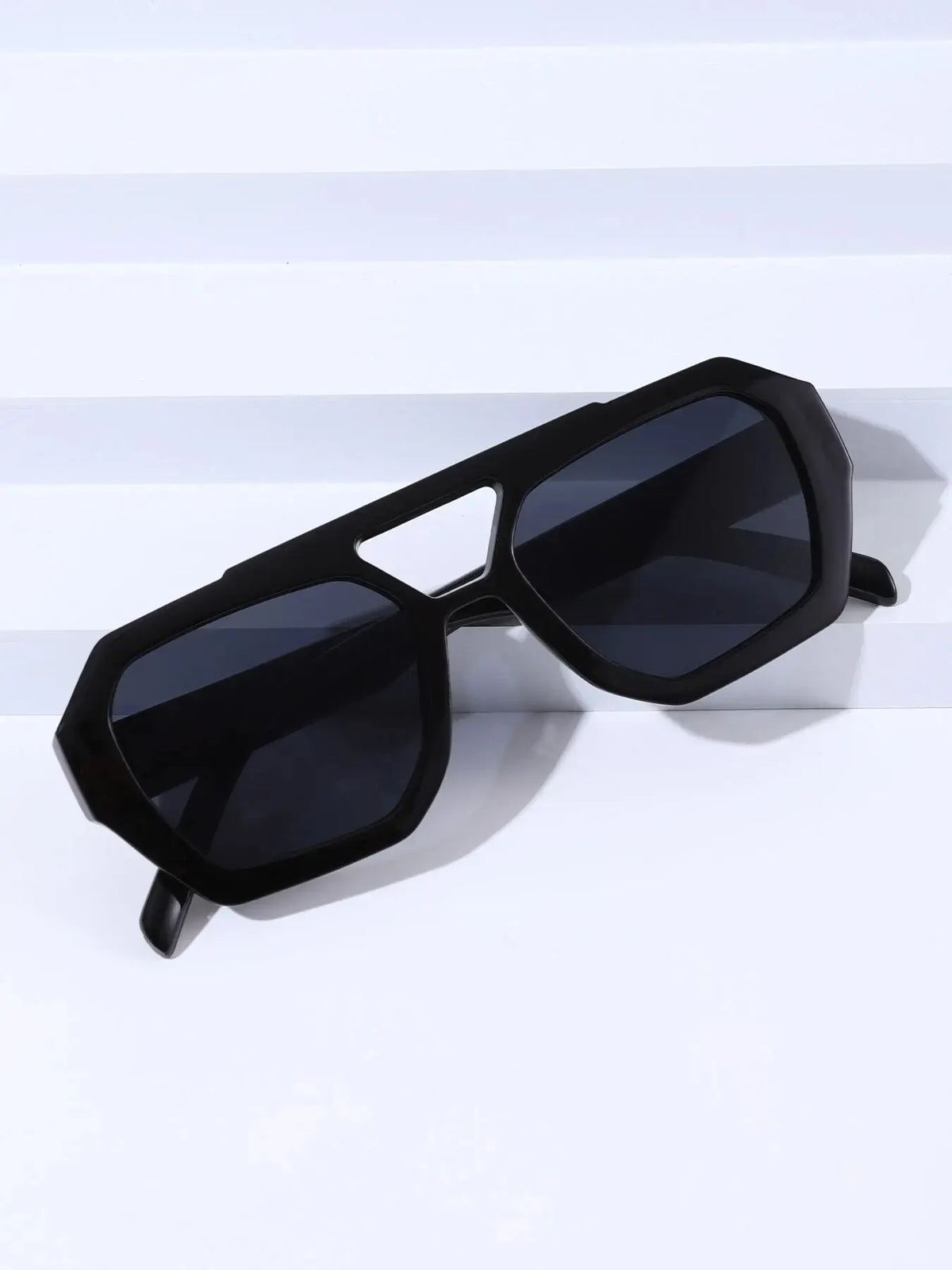 DoubleBeam Irregular Retro