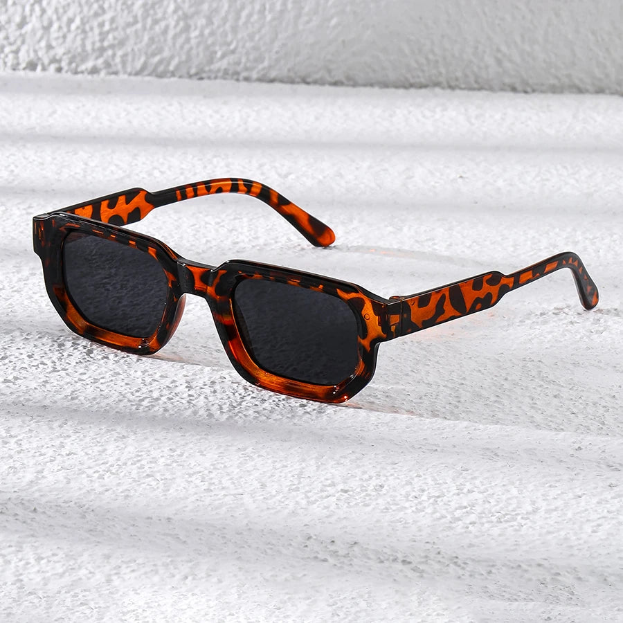 VintageRect Retro Luxe