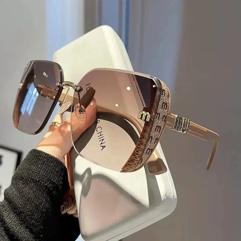 InsFashion Square Luxe